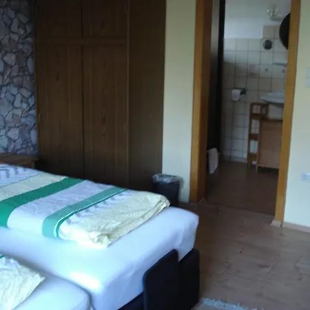 Claudias Wohlfuhlpension Guest house